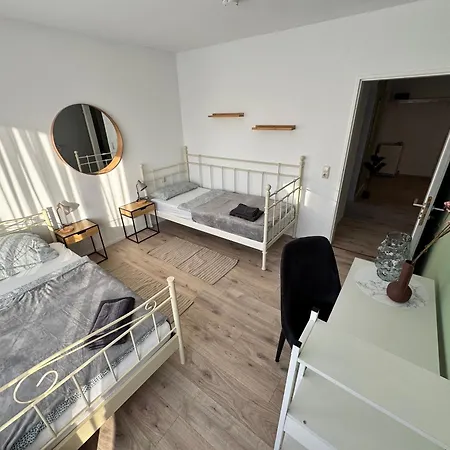 3 Nr 1 In Apartment *